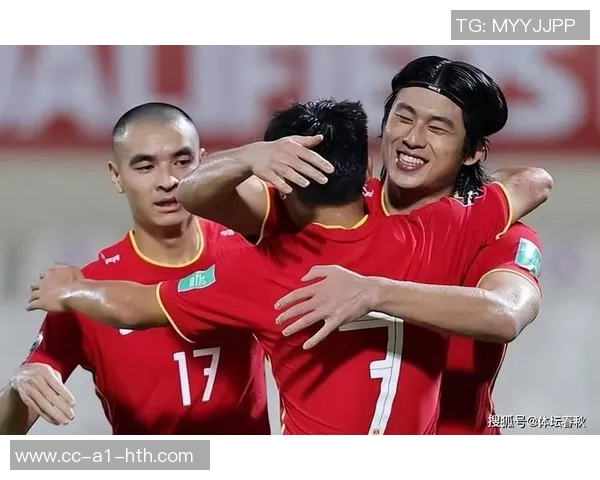 中国香港惊险逆转孟加拉国李小恒替补上演帽子戏法助球队夺冠